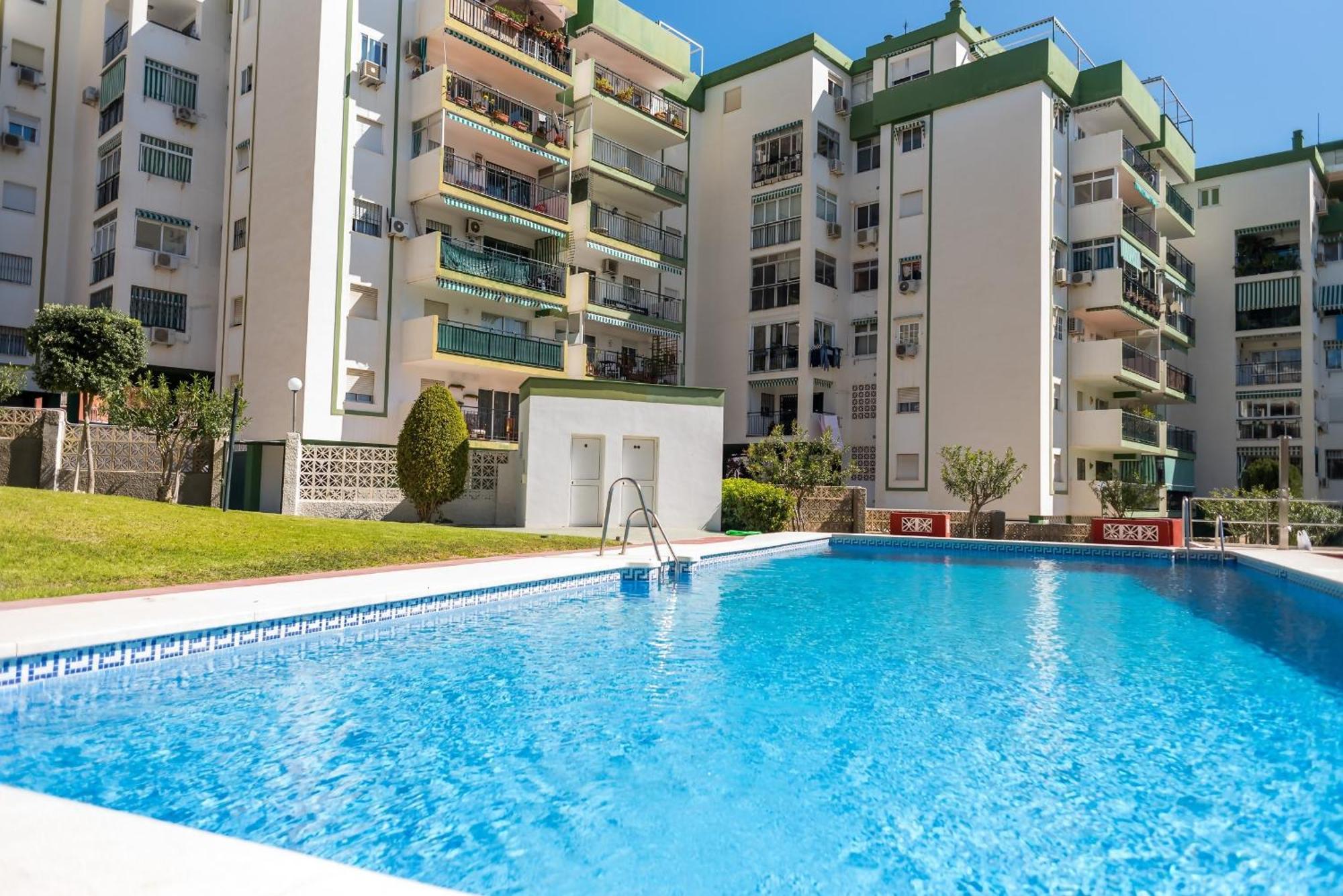 Torremolinos Yellow Fabuloso Andra מראה חיצוני תמונה